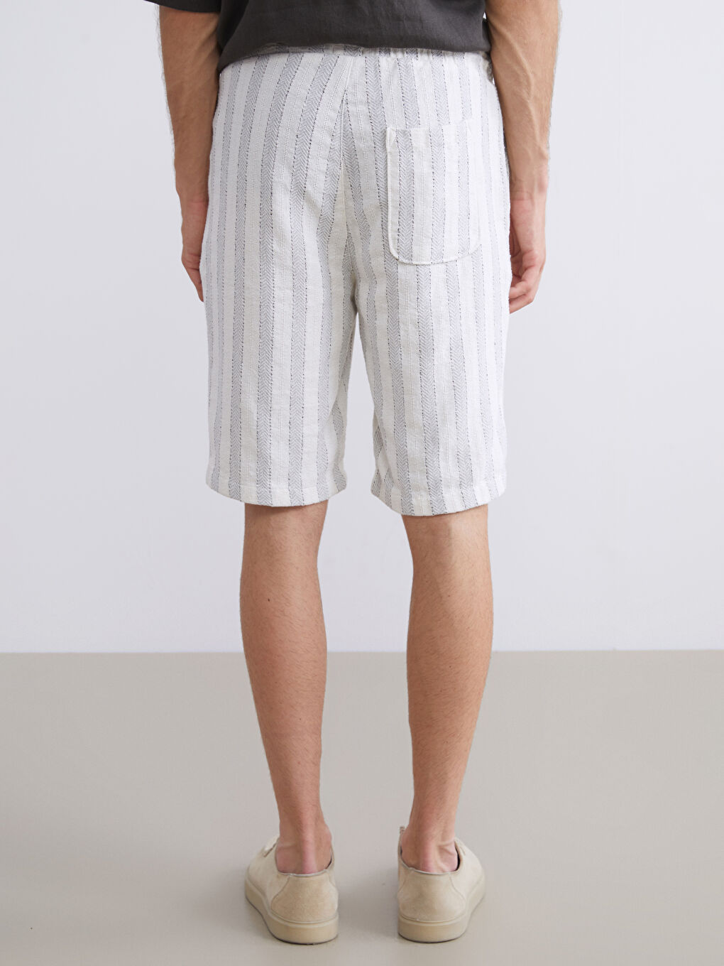 Ekru Standart Kalıp Armürlü Erkek Şort-3