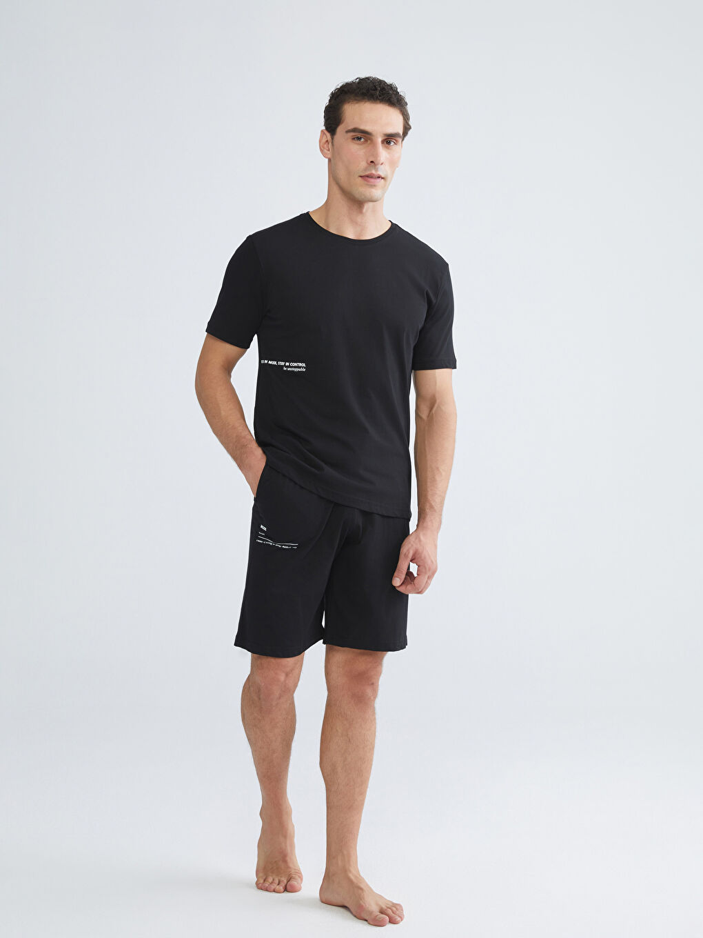 Siyah Standart Kalıp Erkek Şortlu Pijama Takımı-1