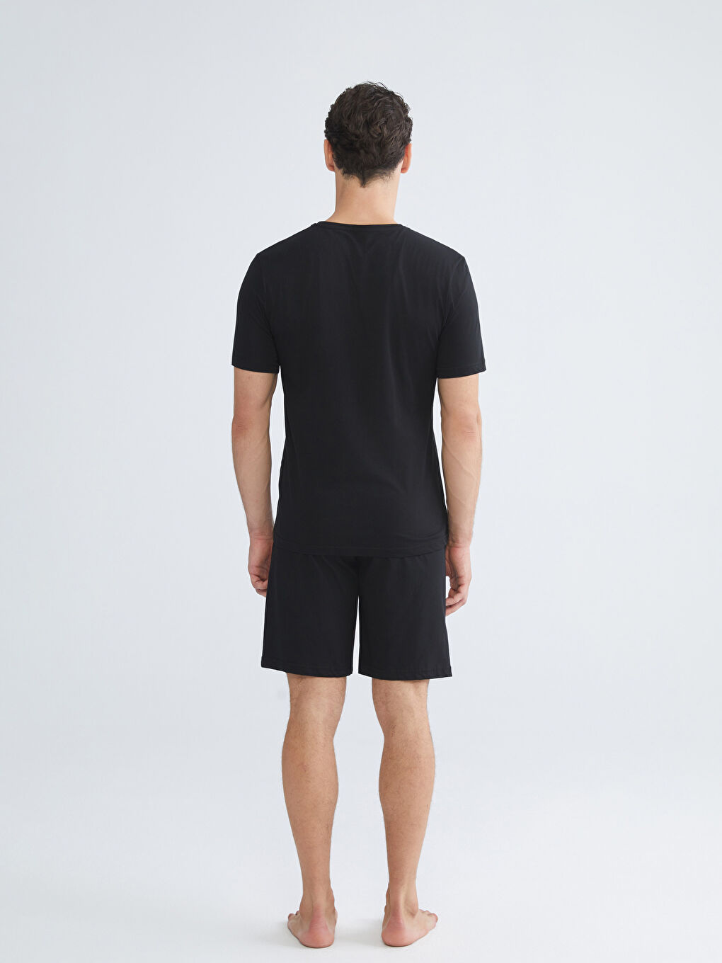 Siyah Standart Kalıp Erkek Şortlu Pijama Takımı-3