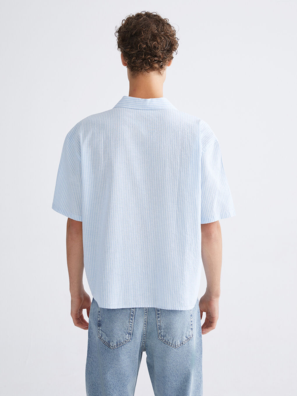 Mavi Rahat Kalıp Resort Yaka Kısa Kollu Çizgili Keten Karışımlı Erkek Gömlek-3