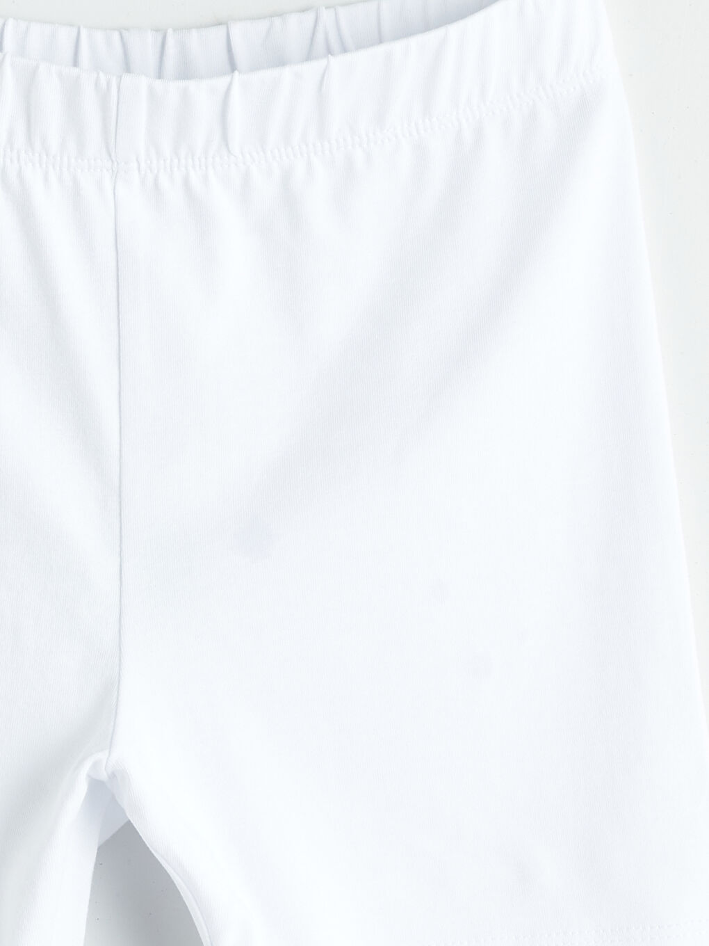 Beyaz Beli Lastikli Kız Çocuk Kısa Tayt-2