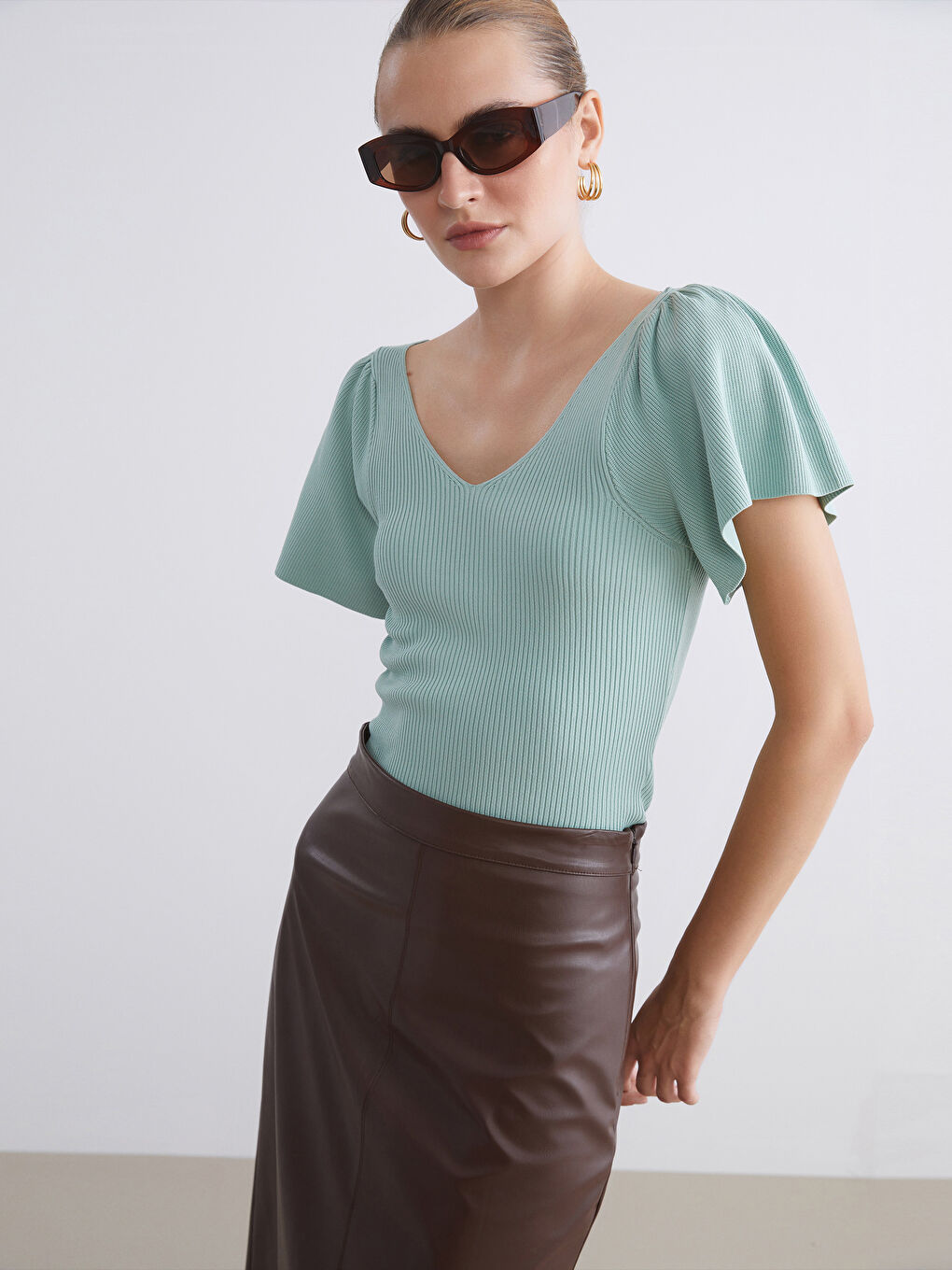 Yeşil V Yaka Kadın Triko Kazak