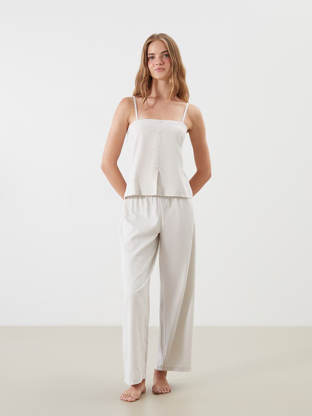 Bej Kare Yaka Poplin Kadın Pijama Takımı-1