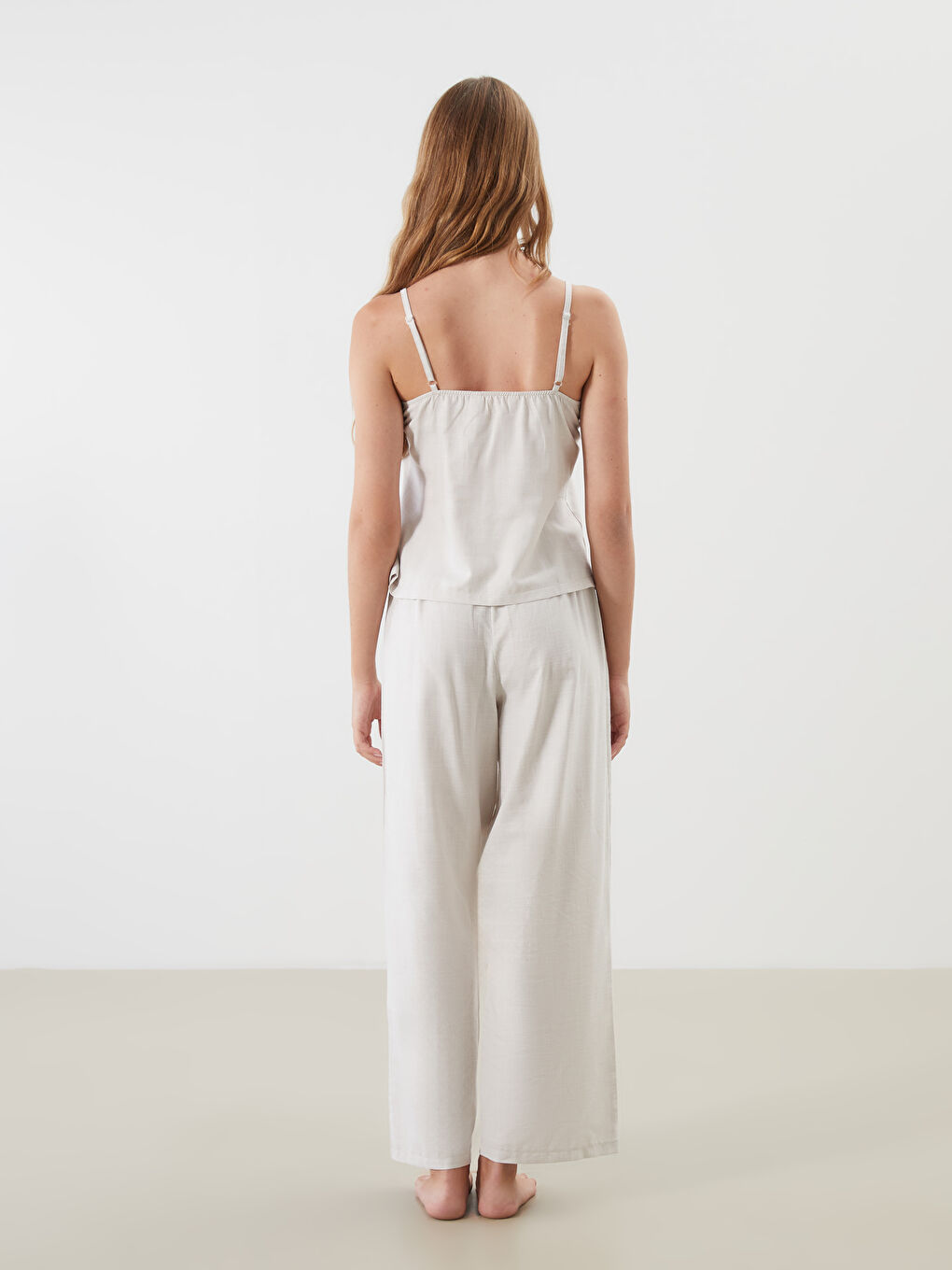 Bej Kare Yaka Poplin Kadın Pijama Takımı-4