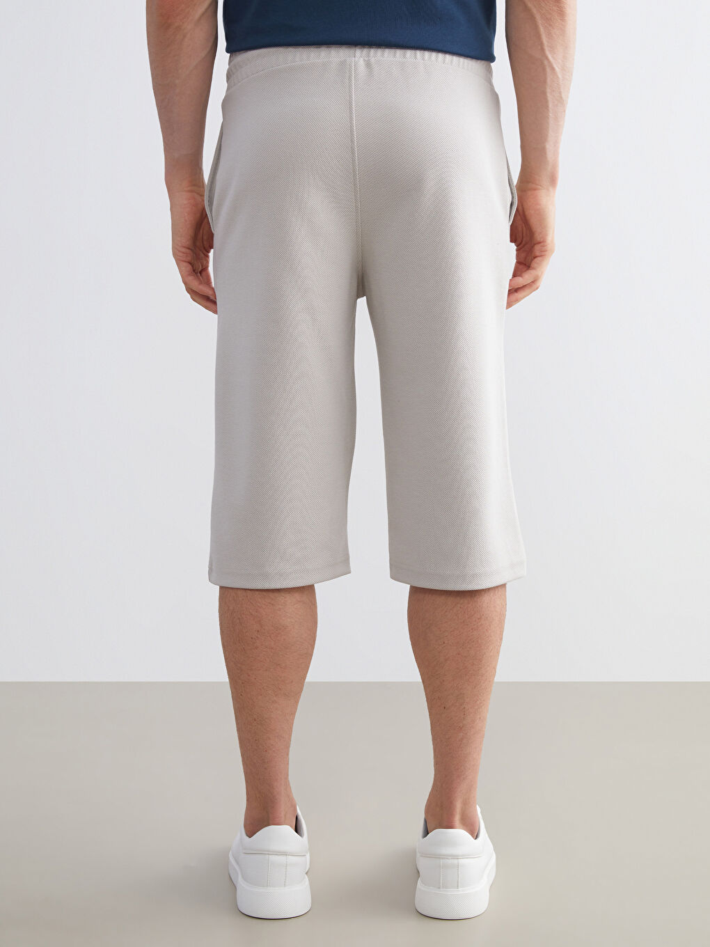 Bej Standart Kalıp Erkek Şort-3