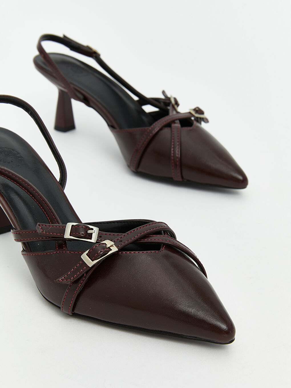 Bordo Deri Görünümlü Sivri Burun Kadın Topuklu Ayakkabı-2