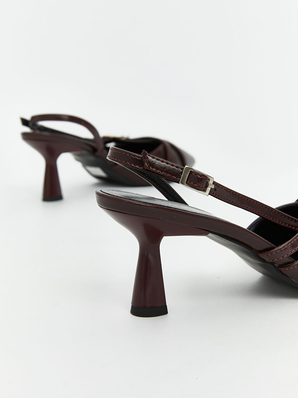 Bordo Deri Görünümlü Sivri Burun Kadın Topuklu Ayakkabı-4