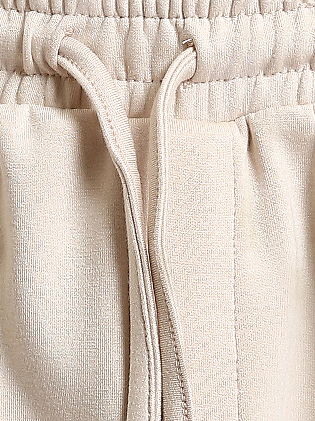 شورت بخصر مطاطي بقصة رفيعة للرجال-2