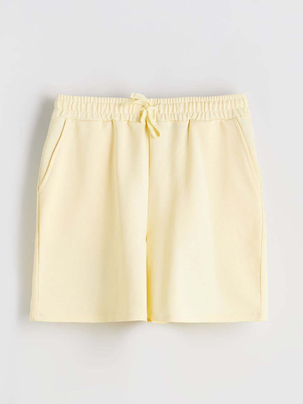 Sarı Beli Lastikli Kadın Şort-4