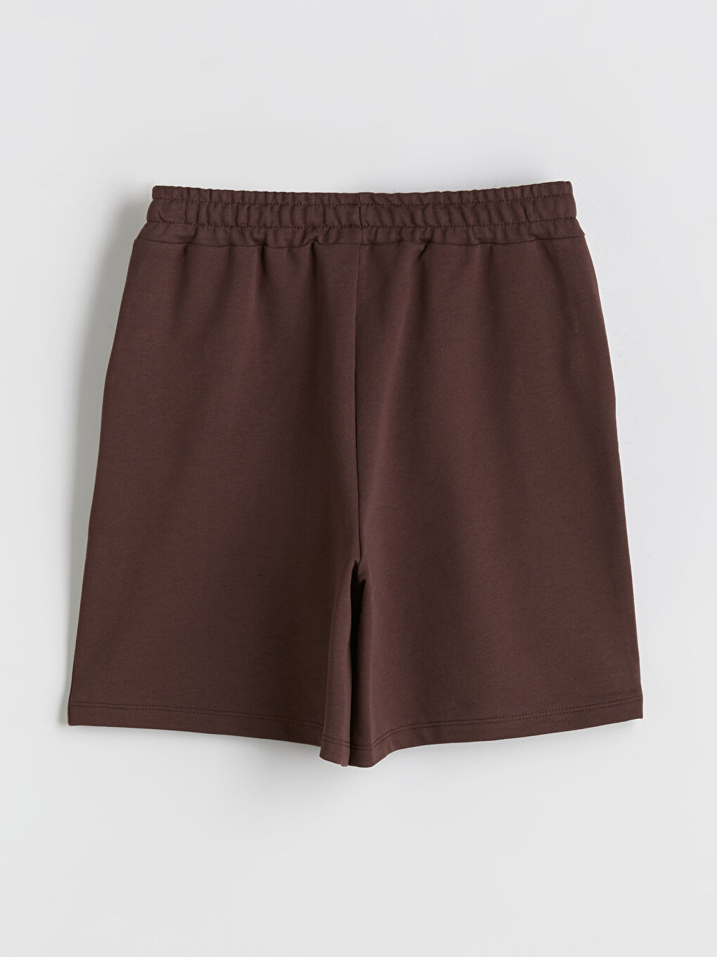 Kahverengi Beli Lastikli Kadın Şort-5