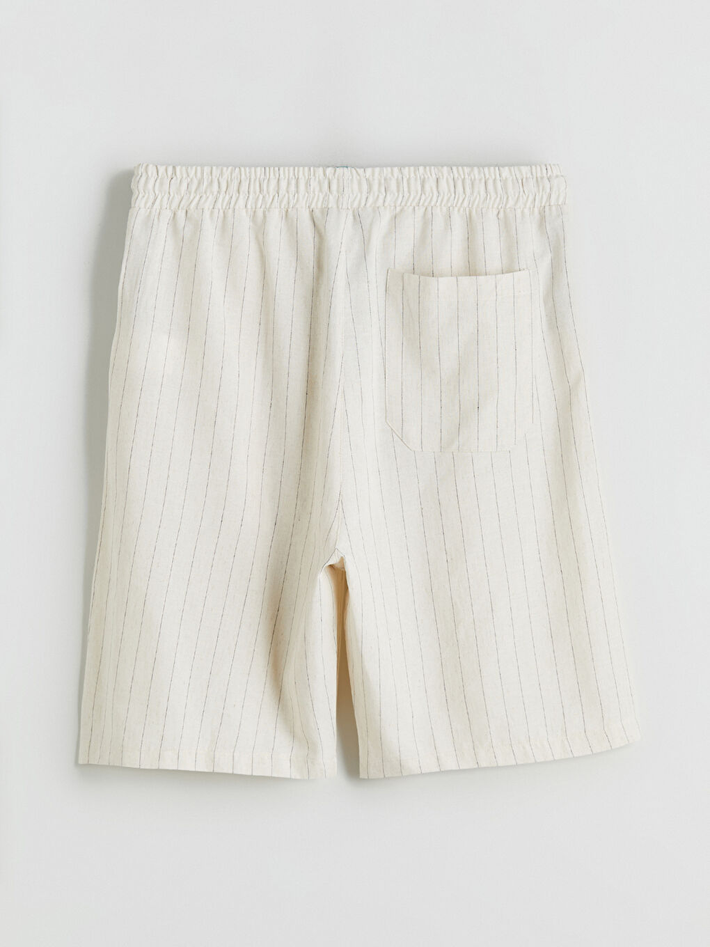 Ekru Rahat Kalıp Erkek Şort-5