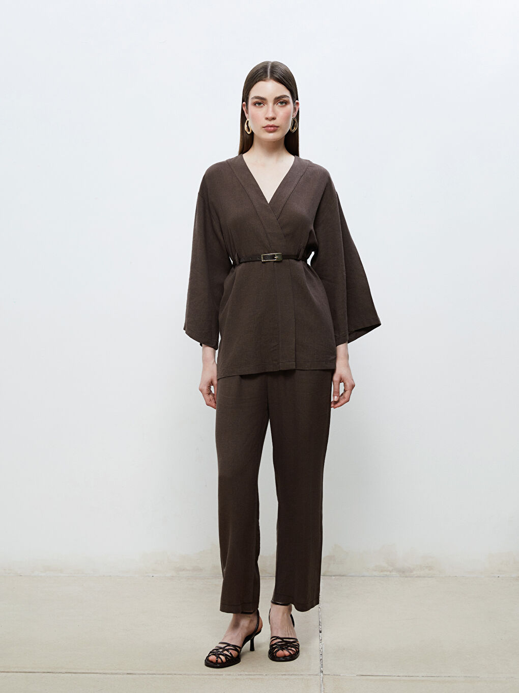 Kahverengi Şal Yaka Kemerli Kadın Kimono-1