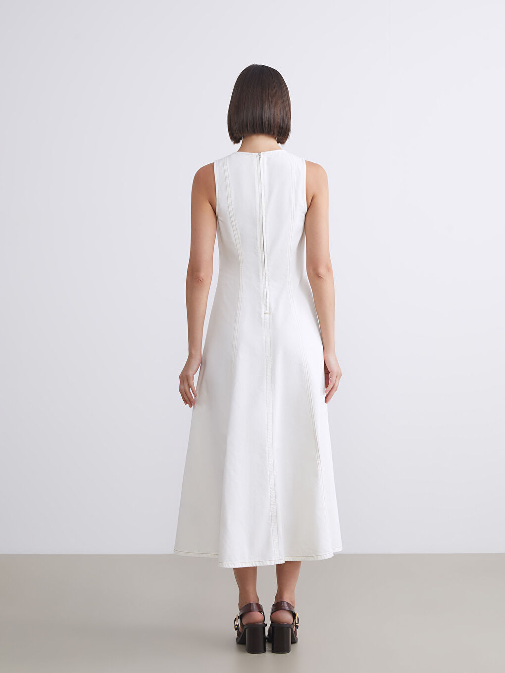 Beyaz Bisiklet Yaka Jean Elbise-3