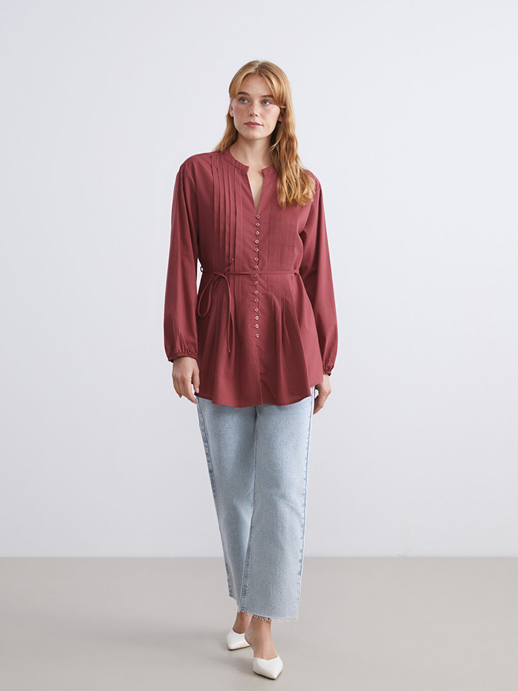Bordo Kaçık Yaka Pileli Bluz-1