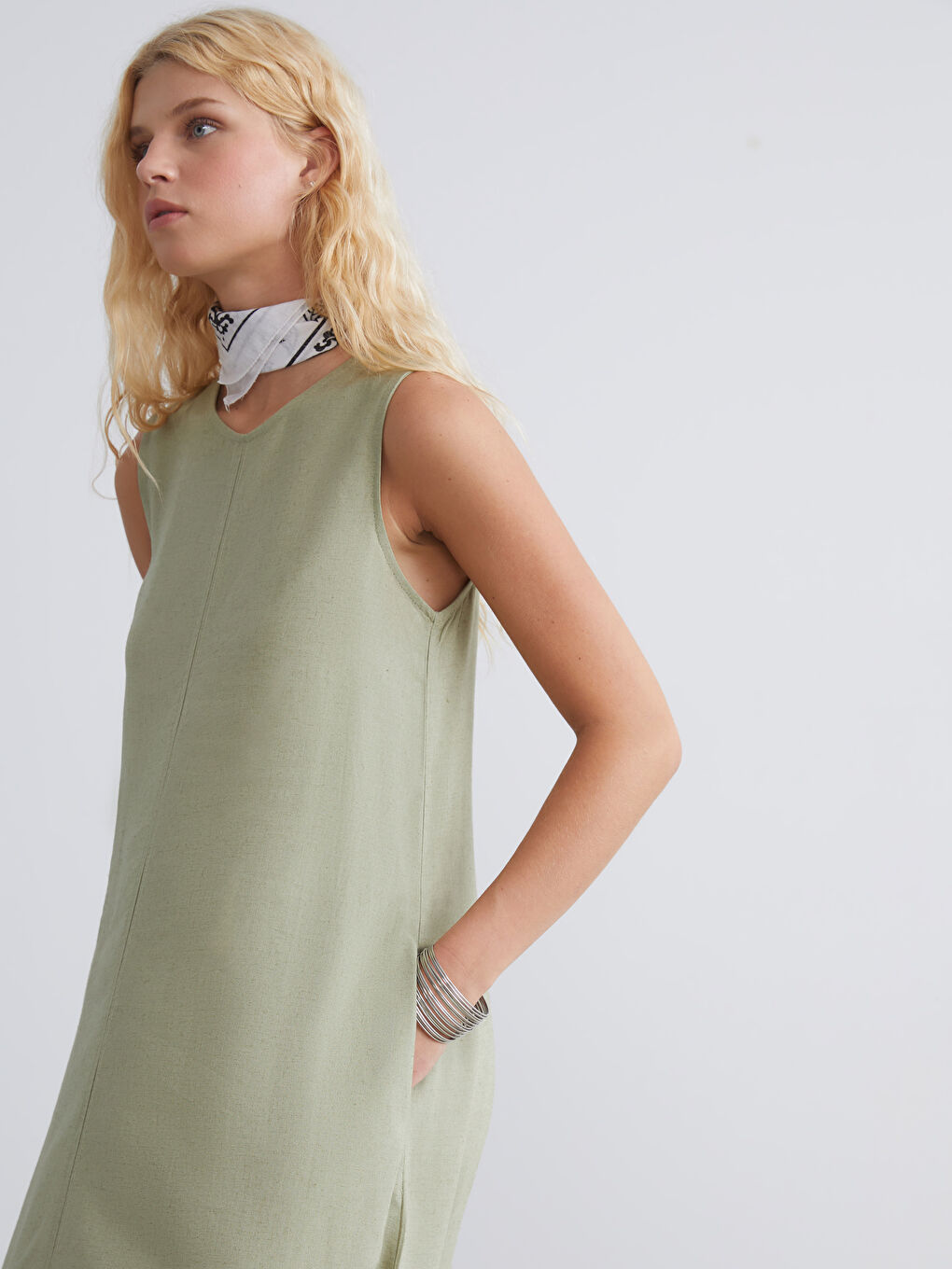 Haki Bisiklet Yaka A Kesim Keten Karışımlı Elbise-1