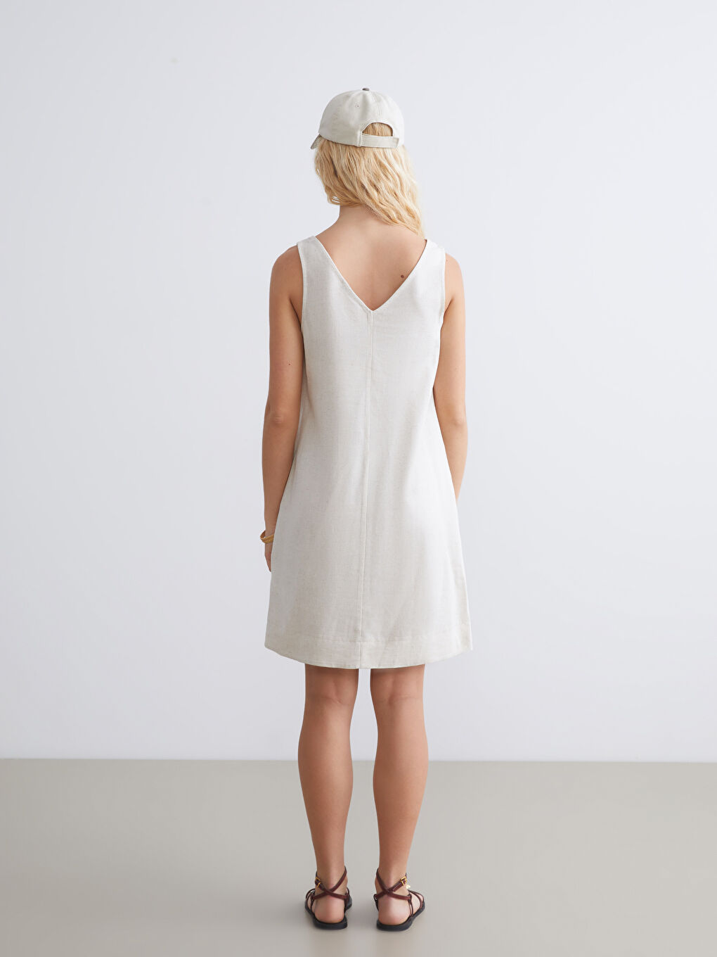 Bej U Yaka A Kesim Keten Karışımlı Elbise-3