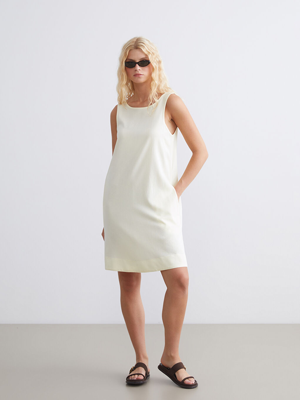 Sarı U Yaka A Kesim Keten Karışımlı Elbise-1