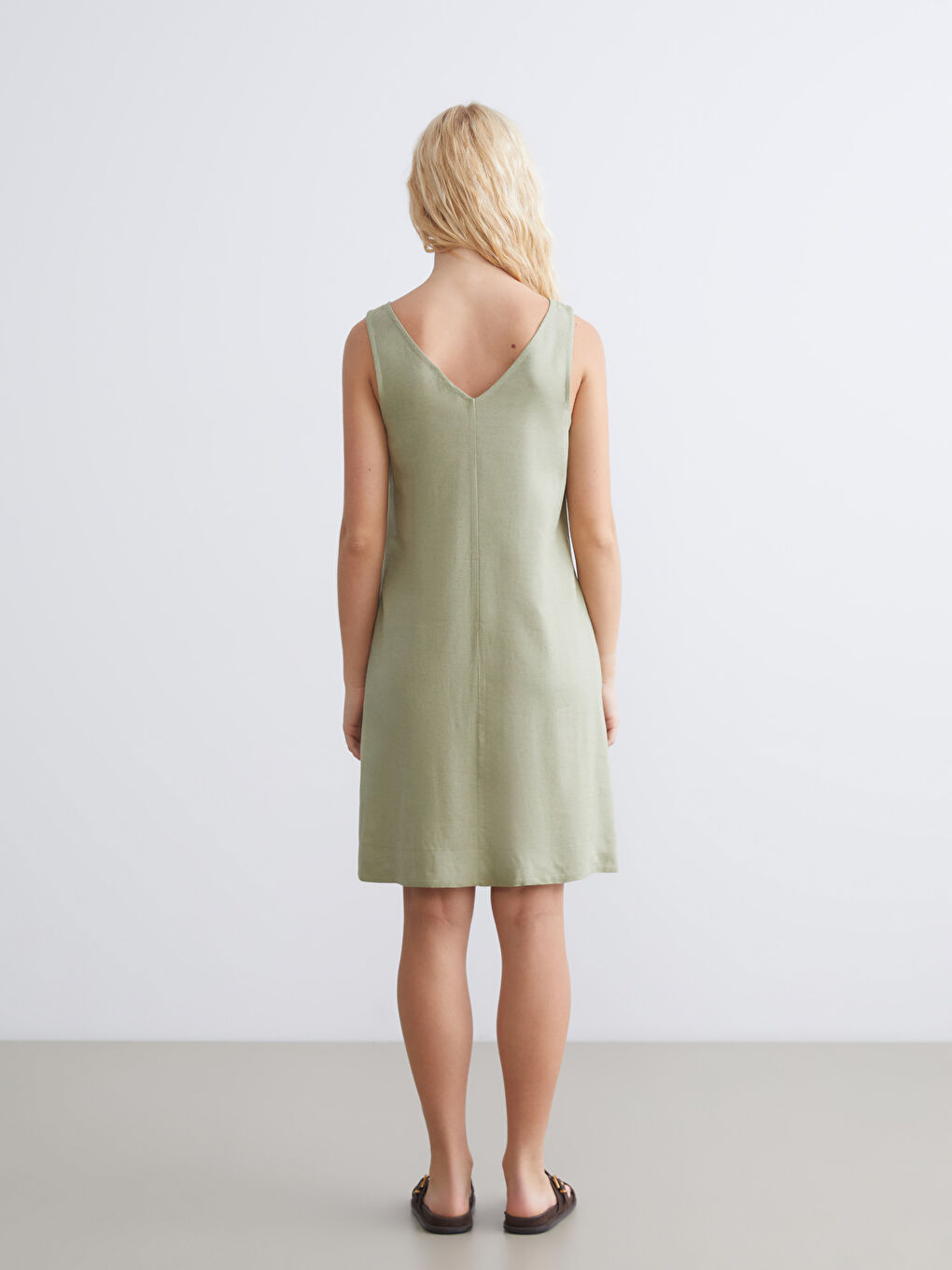 Haki U Yaka A Kesim Keten Karışımlı Elbise-3