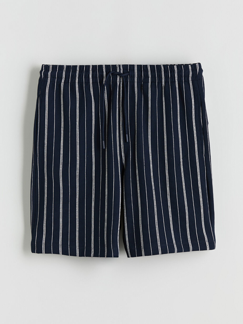 Lacivert Standart Kalıp Çizgili Erkek Şort-4