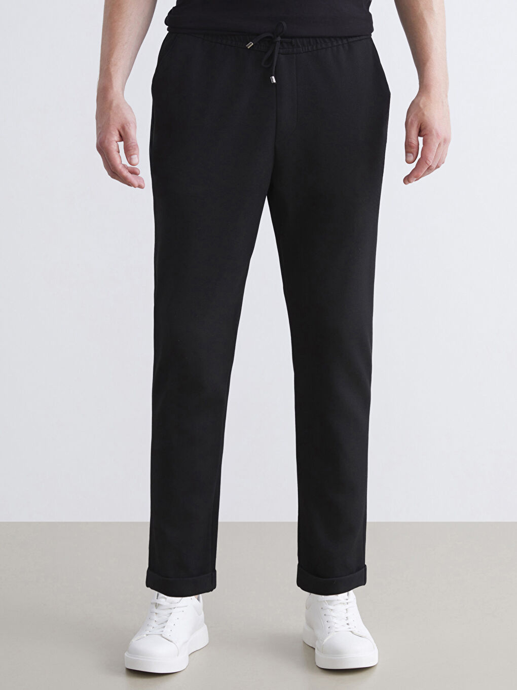 Siyah Standart Kalıp Erkek Pantolon-1