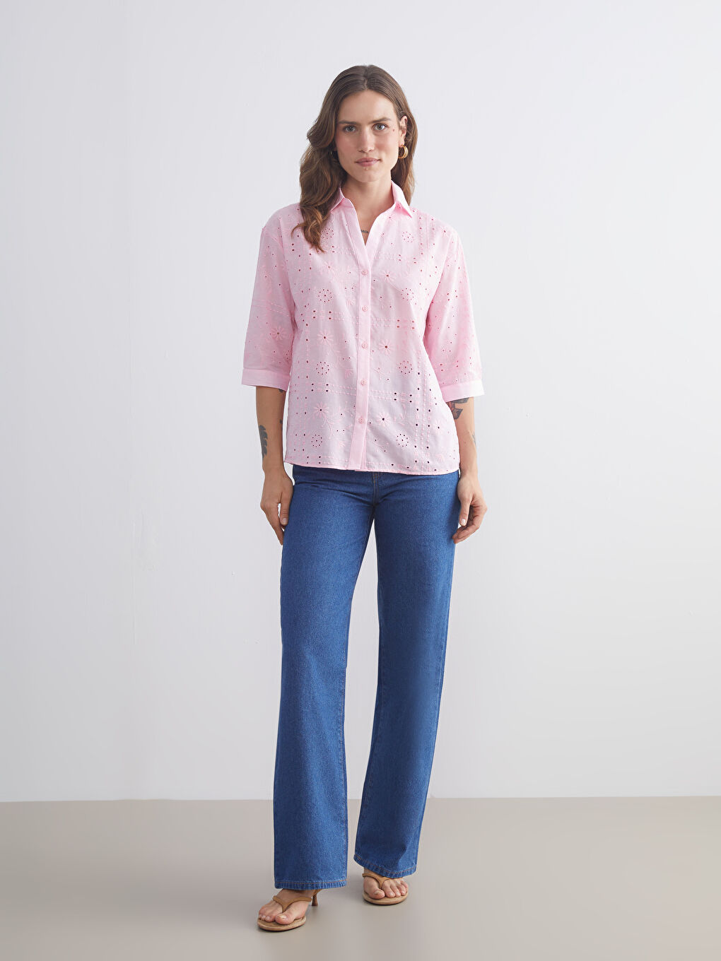 Pembe Ajurlu Brode Kadın Gömlek-1