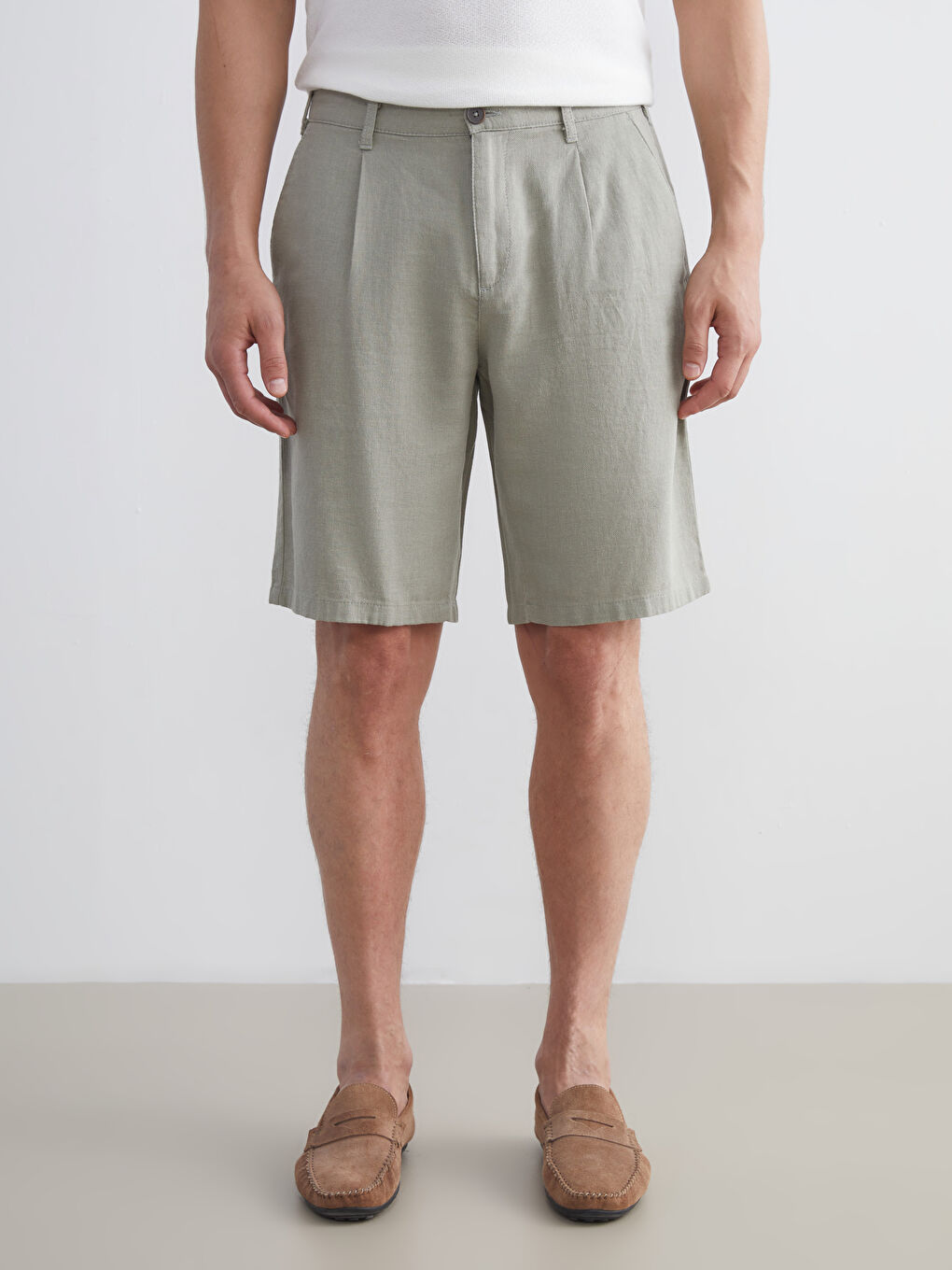 Standard Fit Linen Blend Men's Shorts-1