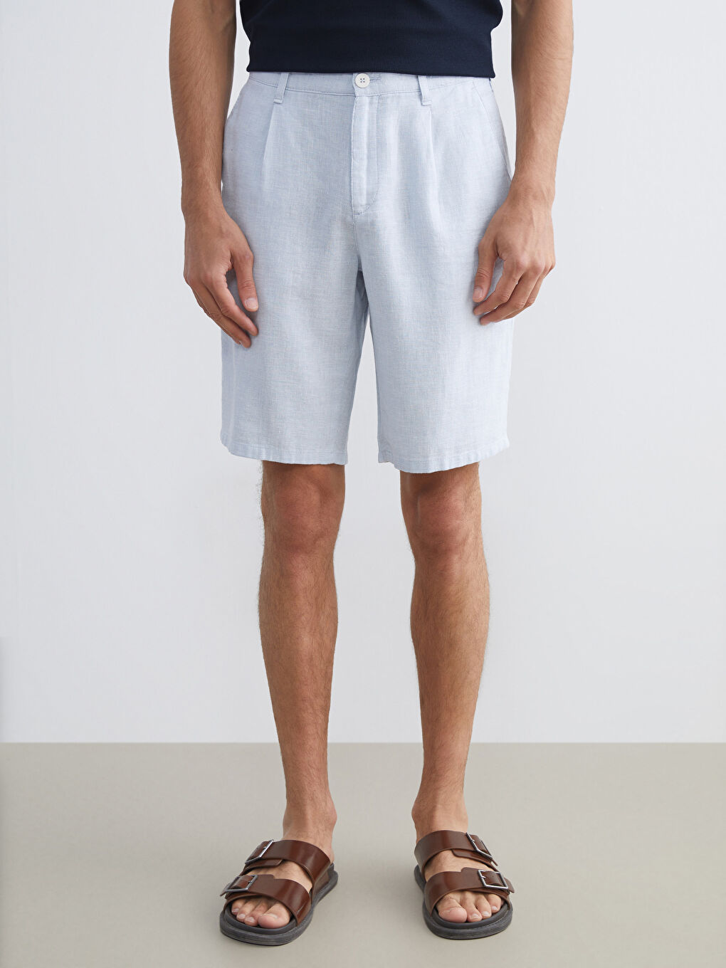 Shorts pour Hommes en Mélange de Lin à Coupe Standard-1