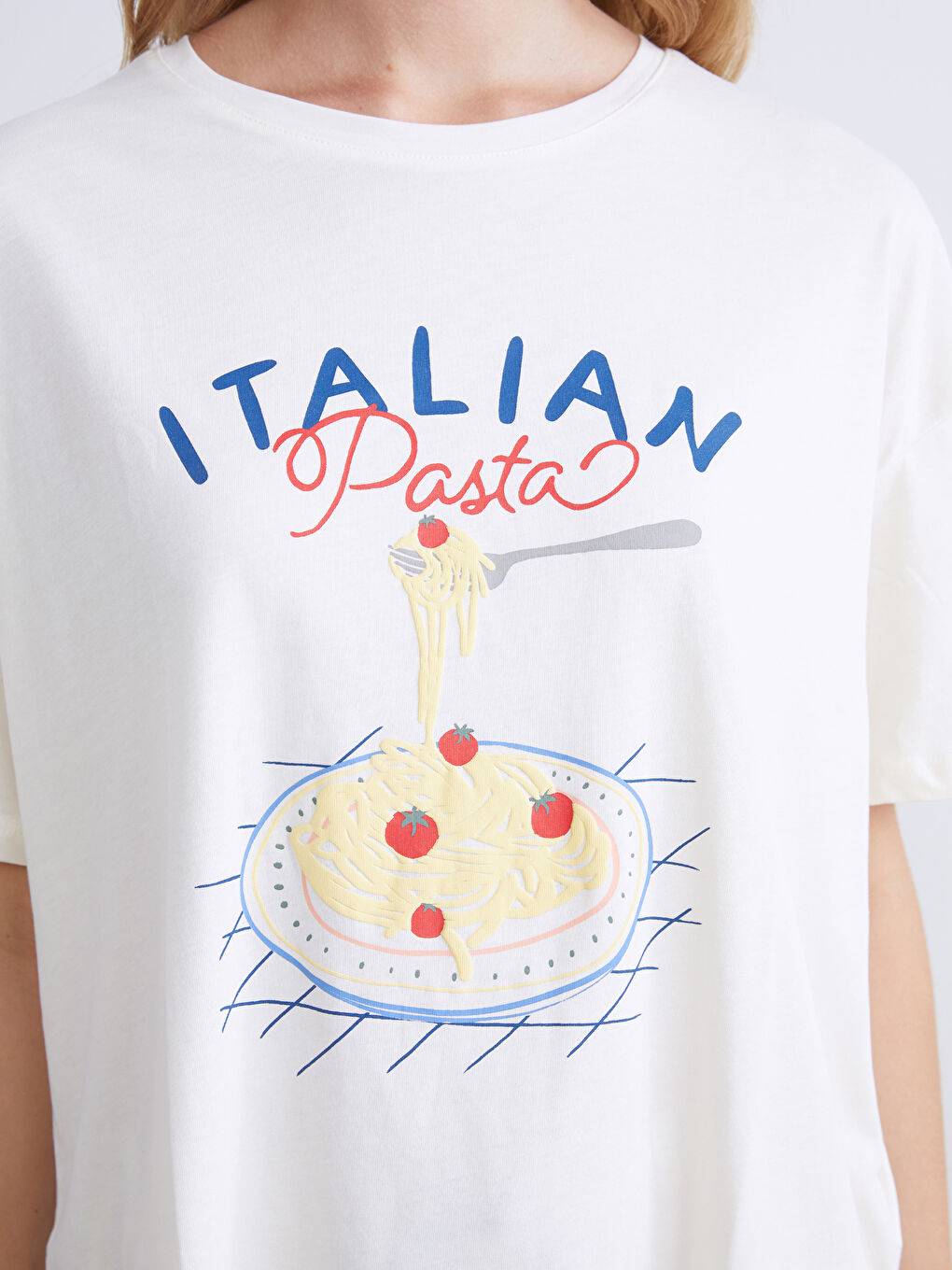 Kırmızı Bisiklet Yaka Baskılı Kadın Şortlu Pijama Takımı-2