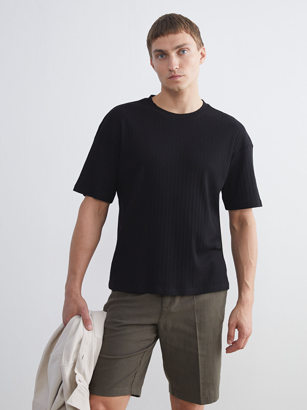 Siyah Bisiklet Yaka Erkek Tişört