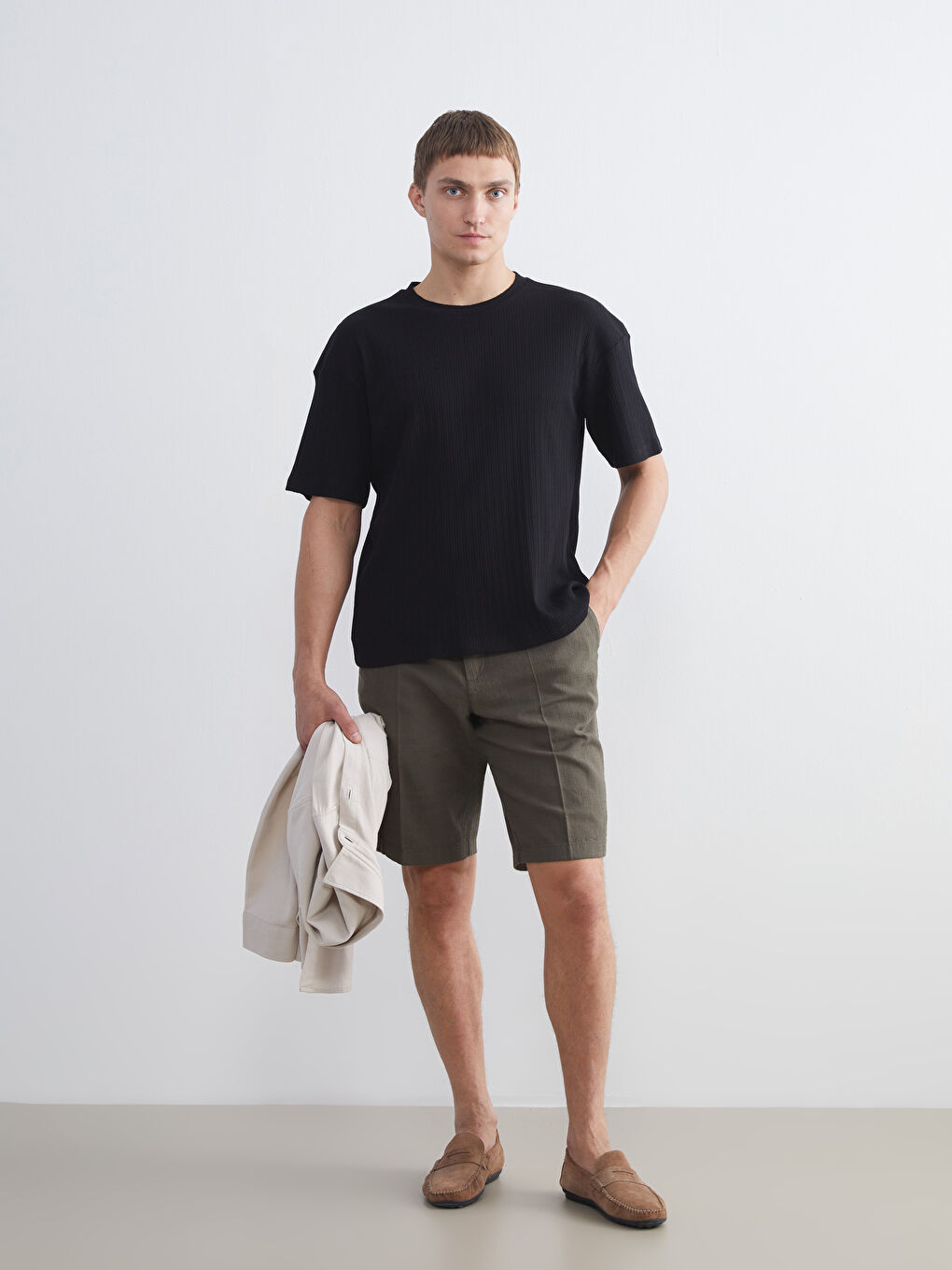 Siyah Bisiklet Yaka Erkek Tişört-1