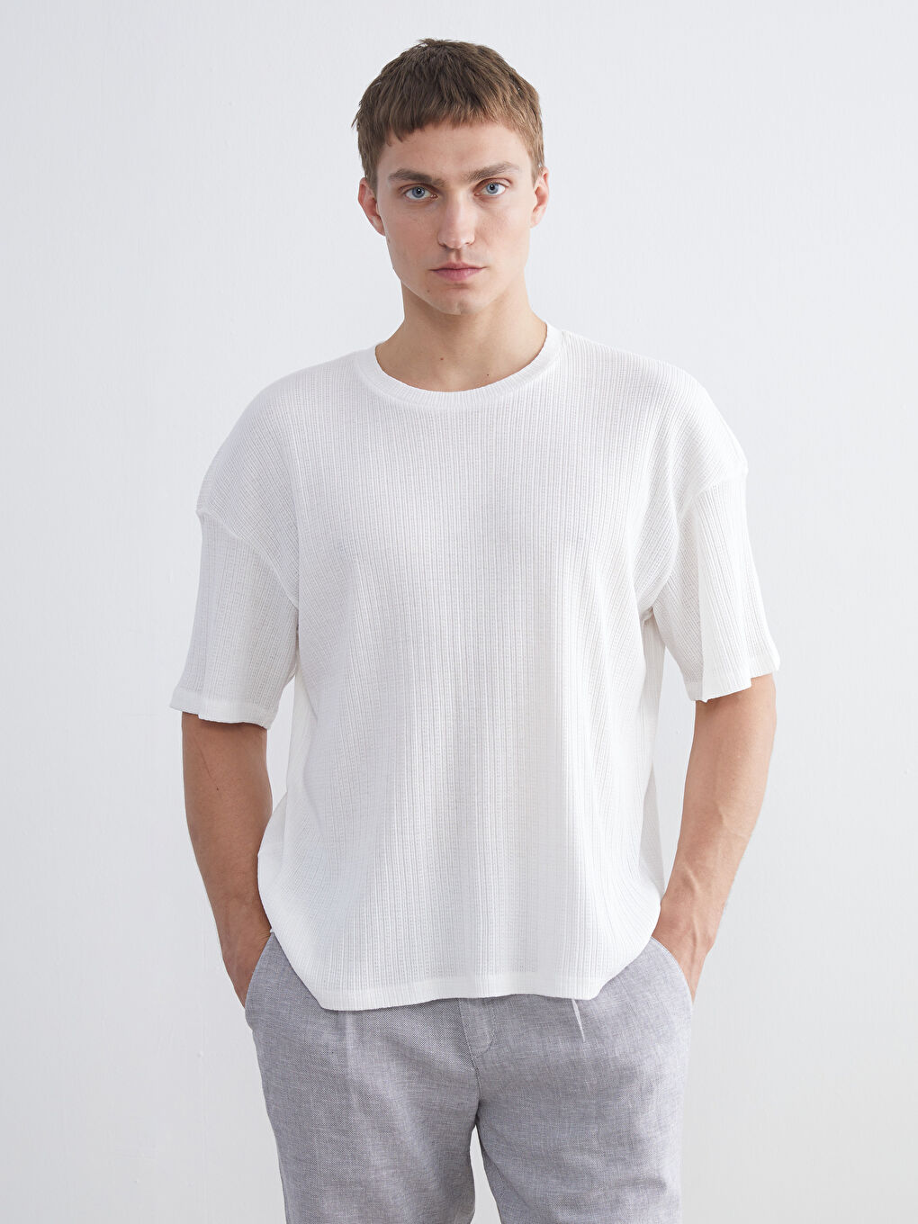 Ekru Bisiklet Yaka Erkek Tişört