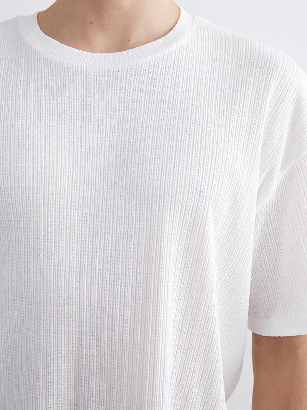 Ekru Bisiklet Yaka Erkek Tişört-2