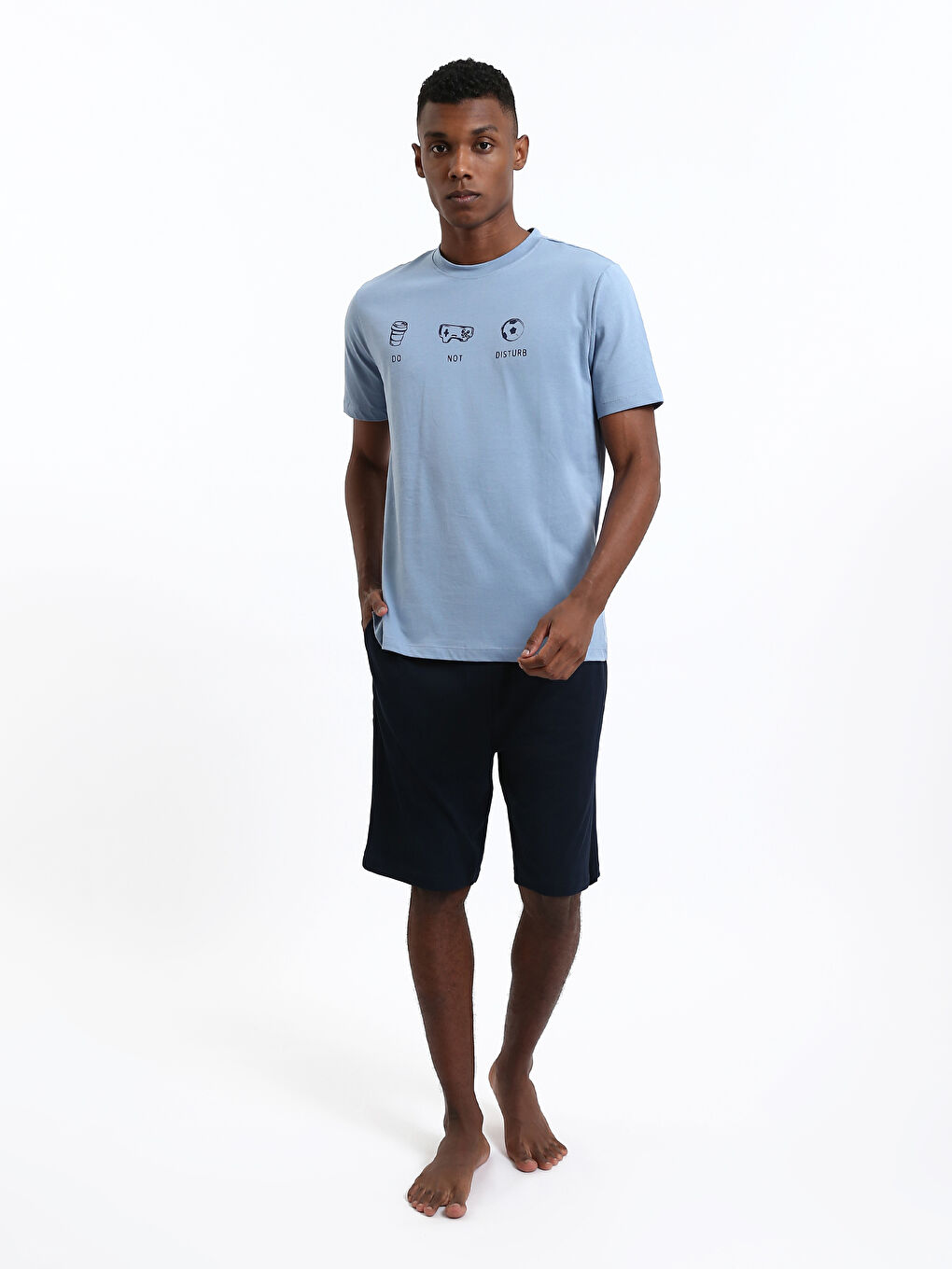 طقم بيجامة قصير عادي للرجال-1