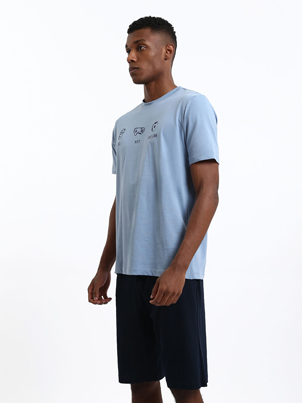 طقم بيجامة قصير عادي للرجال-3