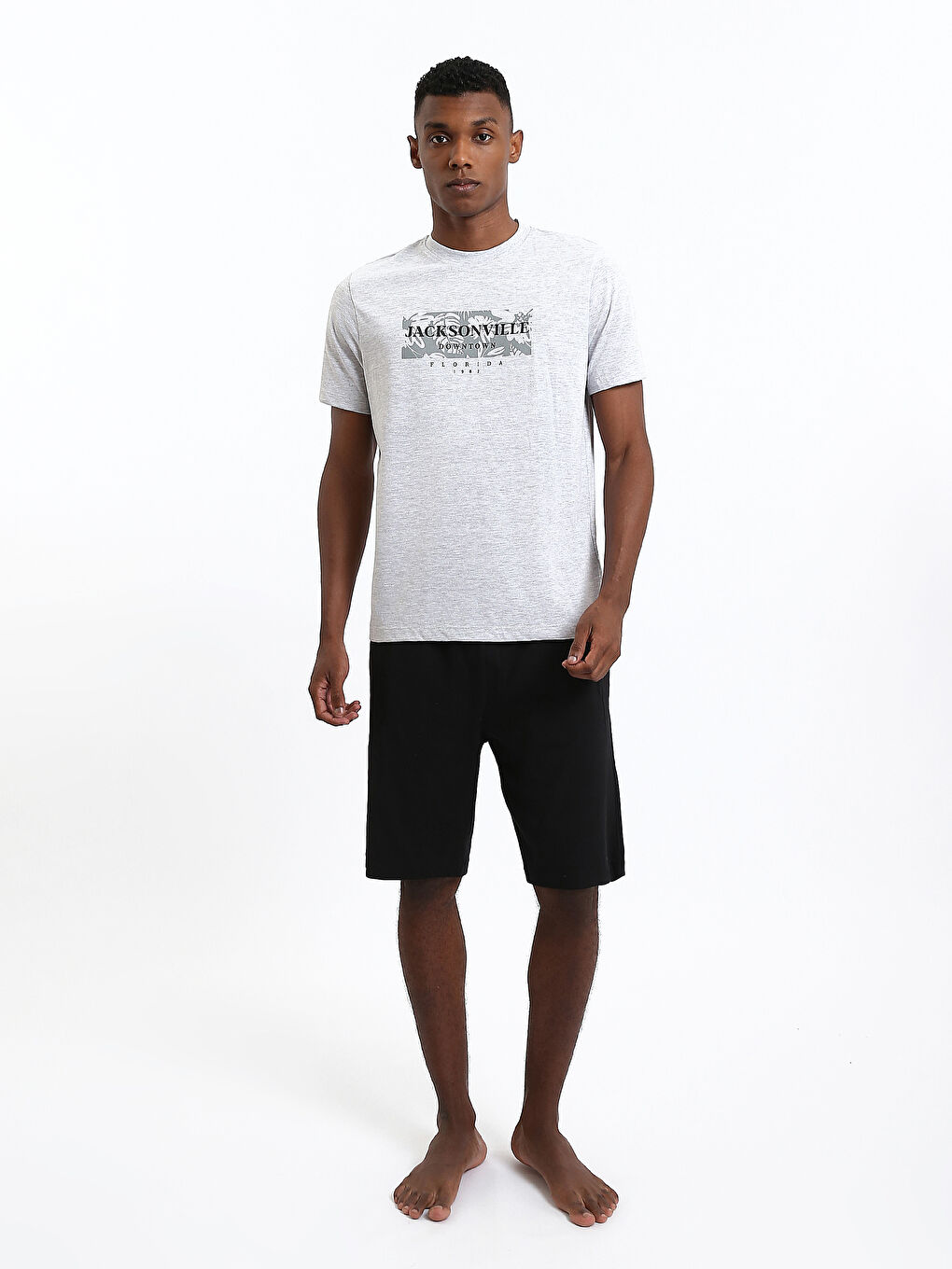 طقم بيجامة قصير عادي للرجال-1