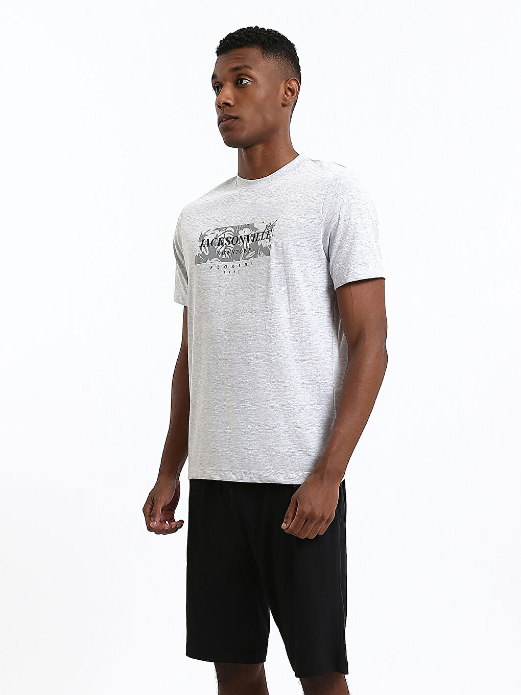 طقم بيجامة قصير عادي للرجال-3