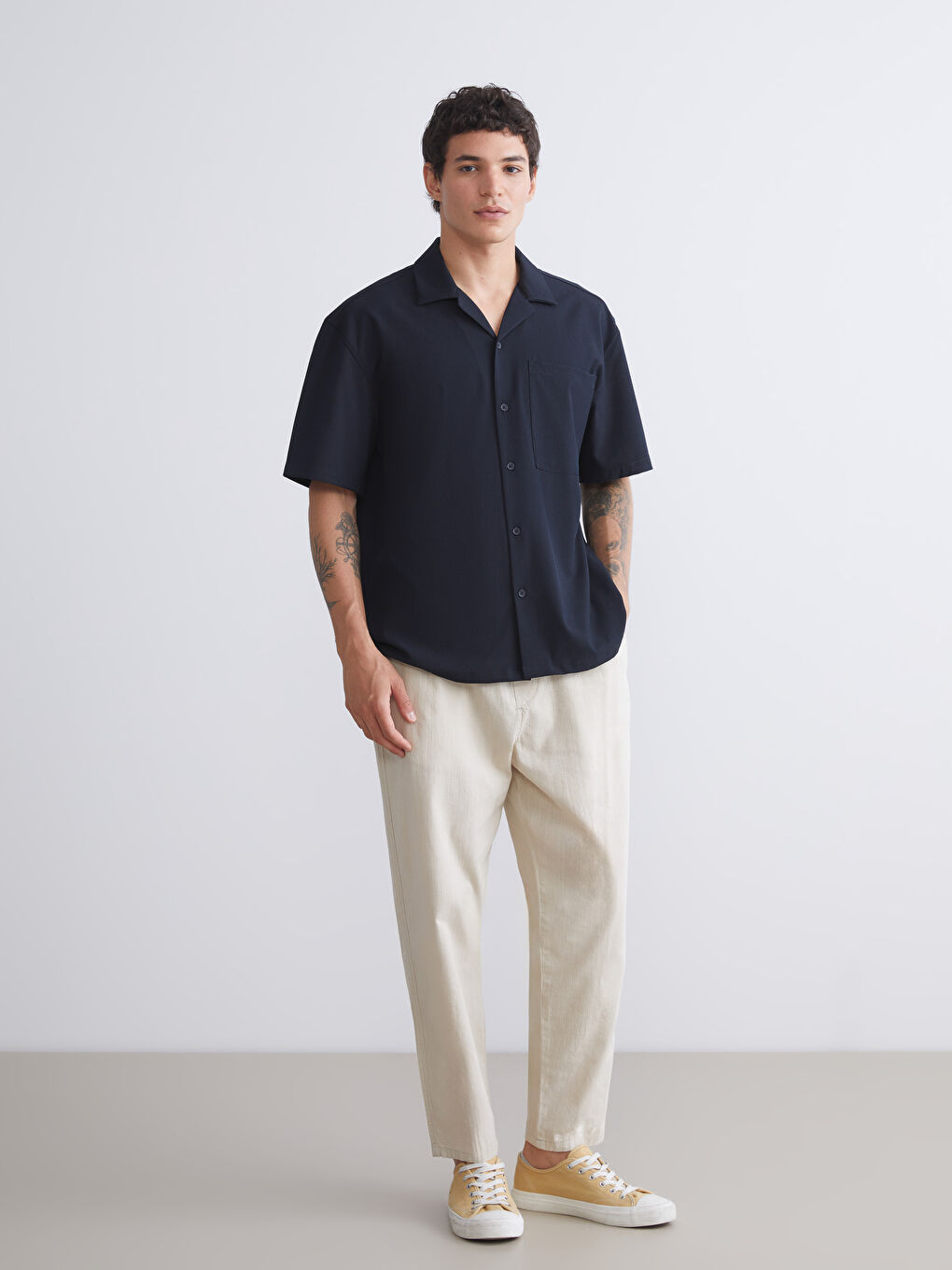 Lacivert Rahat Kalıp Kısa Kollu Erkek Gömlek-1