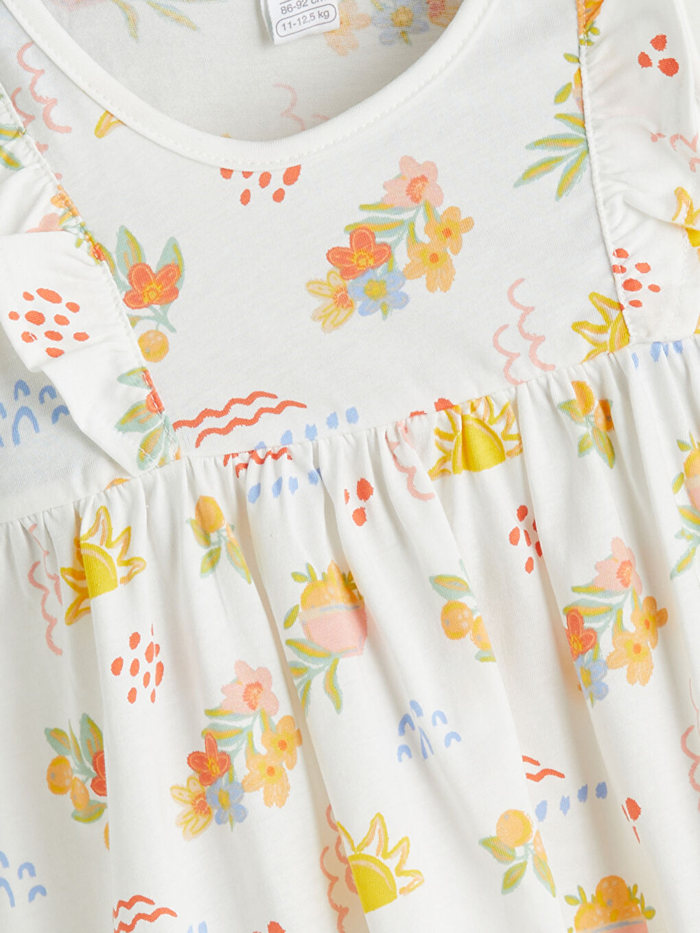 Ekru Bisiklet Yaka Baskılı Fırfır Detaylı Kız Bebek Elbise-1