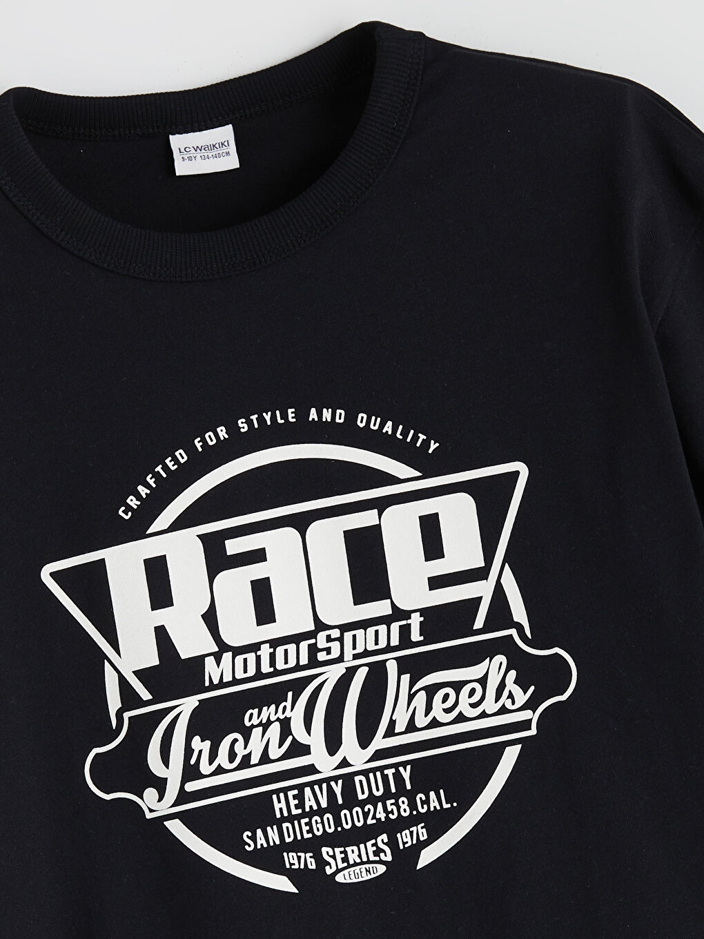 Siyah Bisiklet Yaka Baskılı Erkek Çocuk Tişört-1