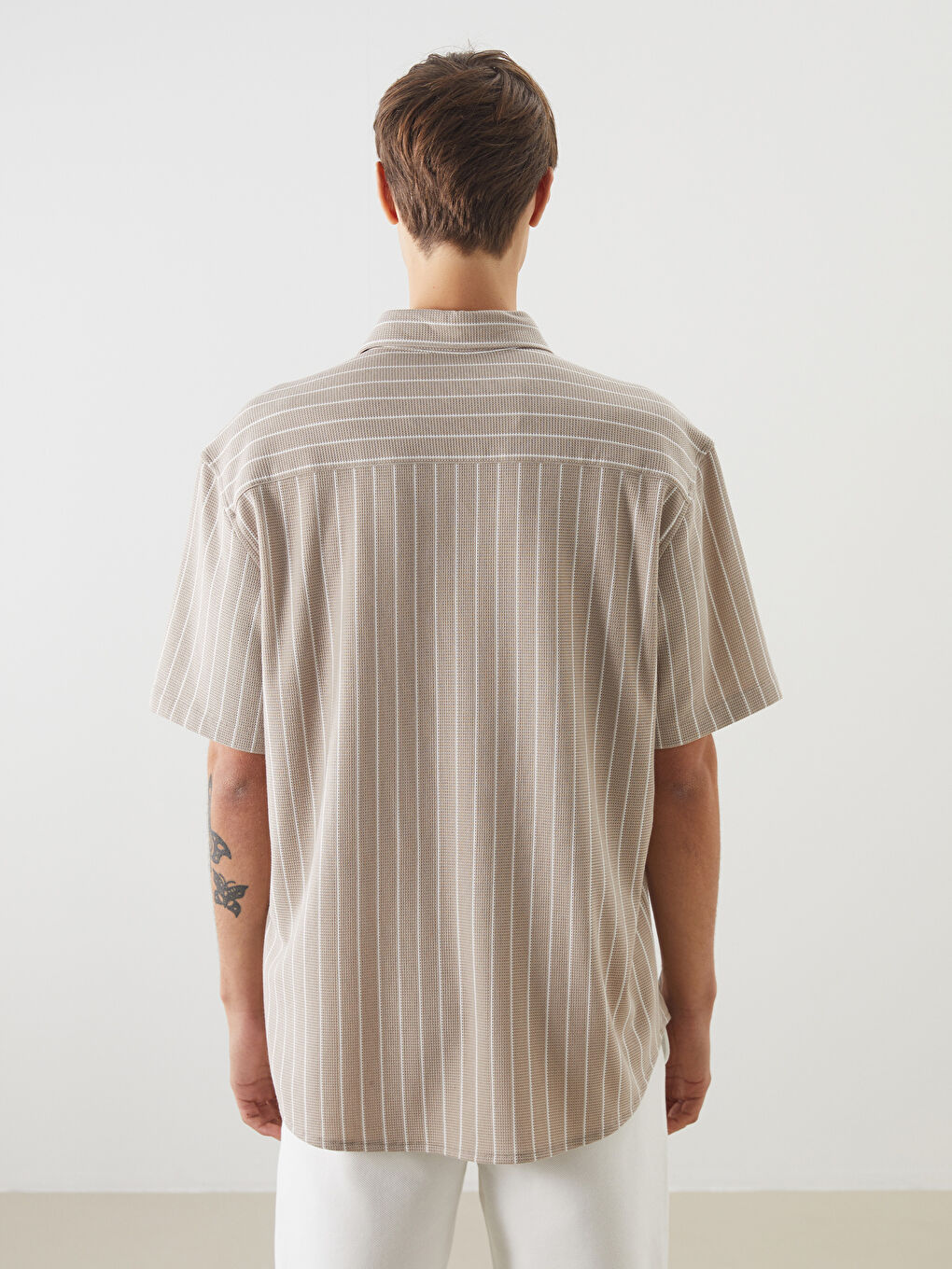 Bej Regular Fit Kısa Kollu Çizgili Erkek Gömlek-7