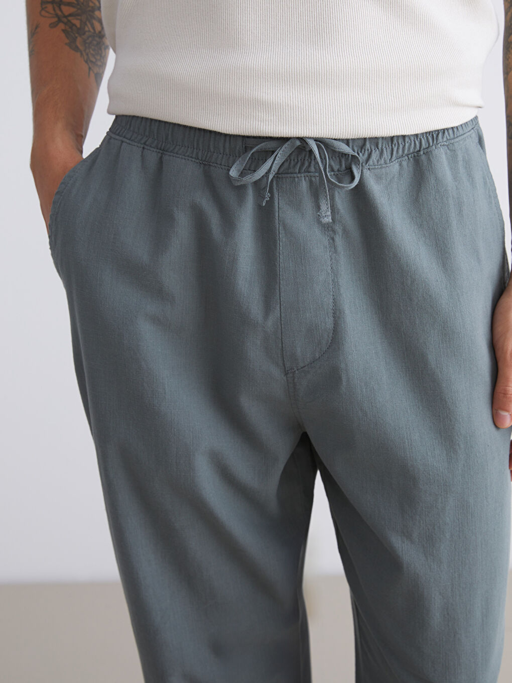 Yeşil Rahat Kalıp Keten Görünümlü Erkek Pantolon-2