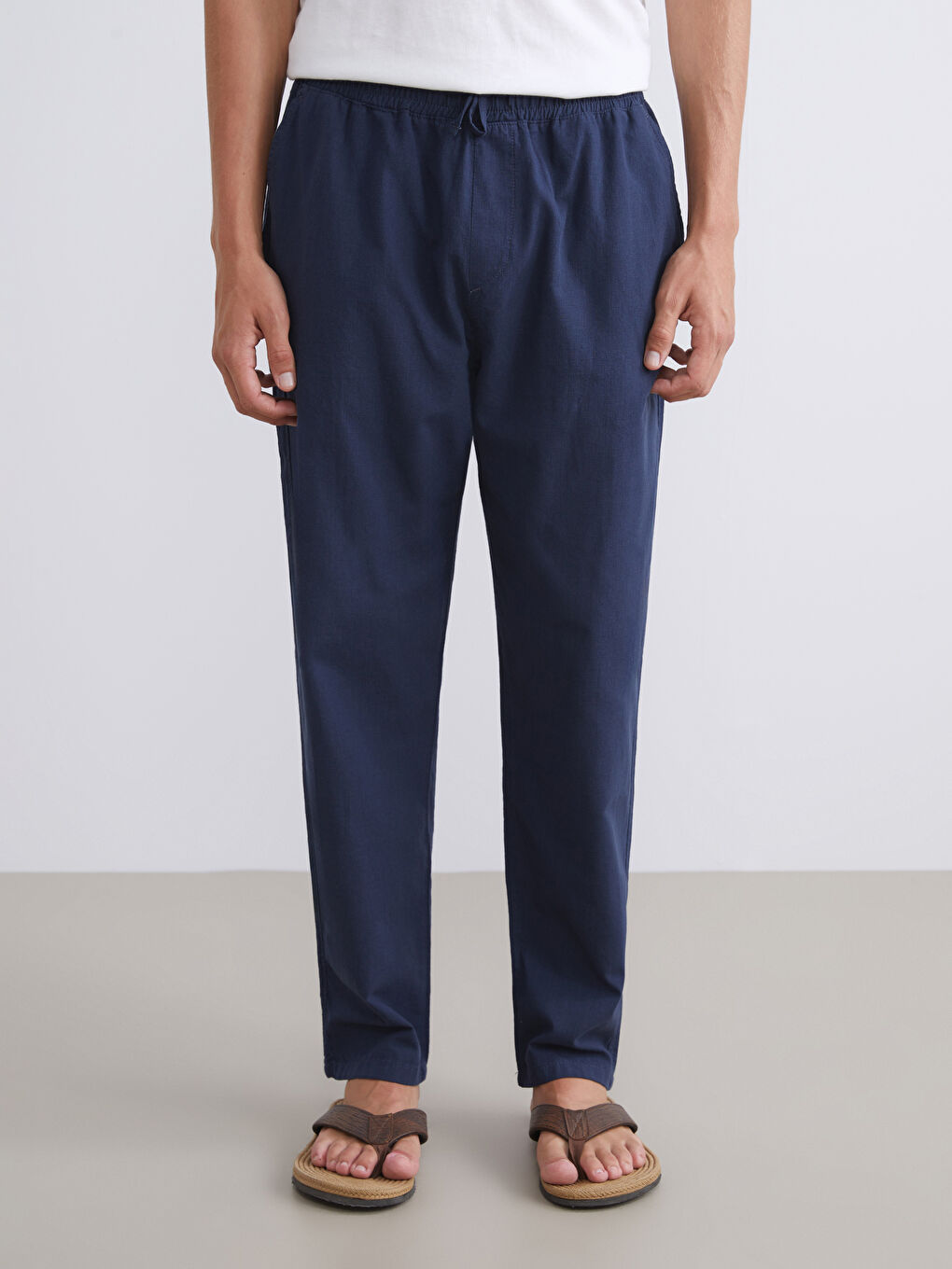 Lacivert Rahat Kalıp Keten Görünümlü Erkek Pantolon-1