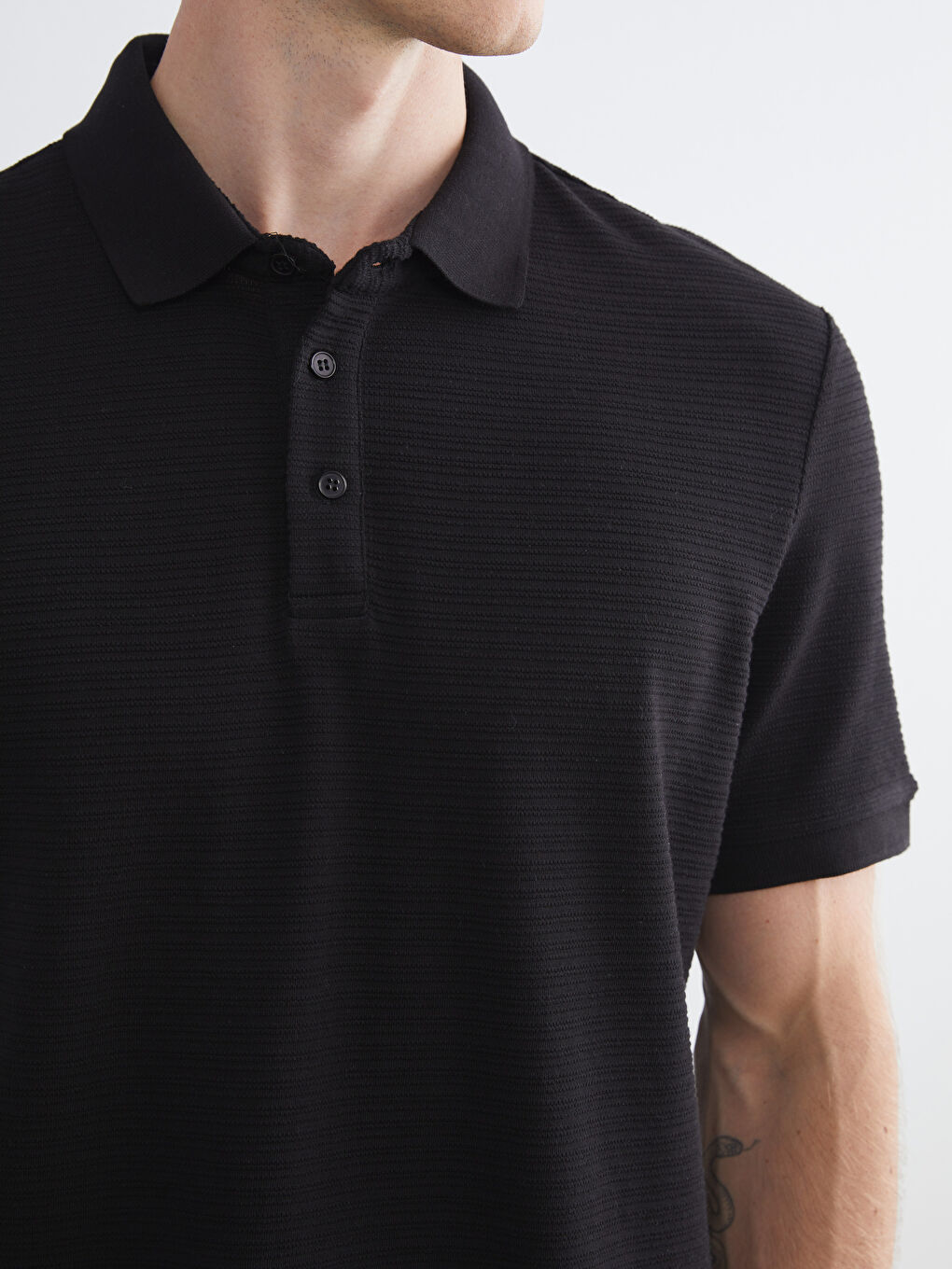 Siyah Polo Yaka Erkek Tişört-2