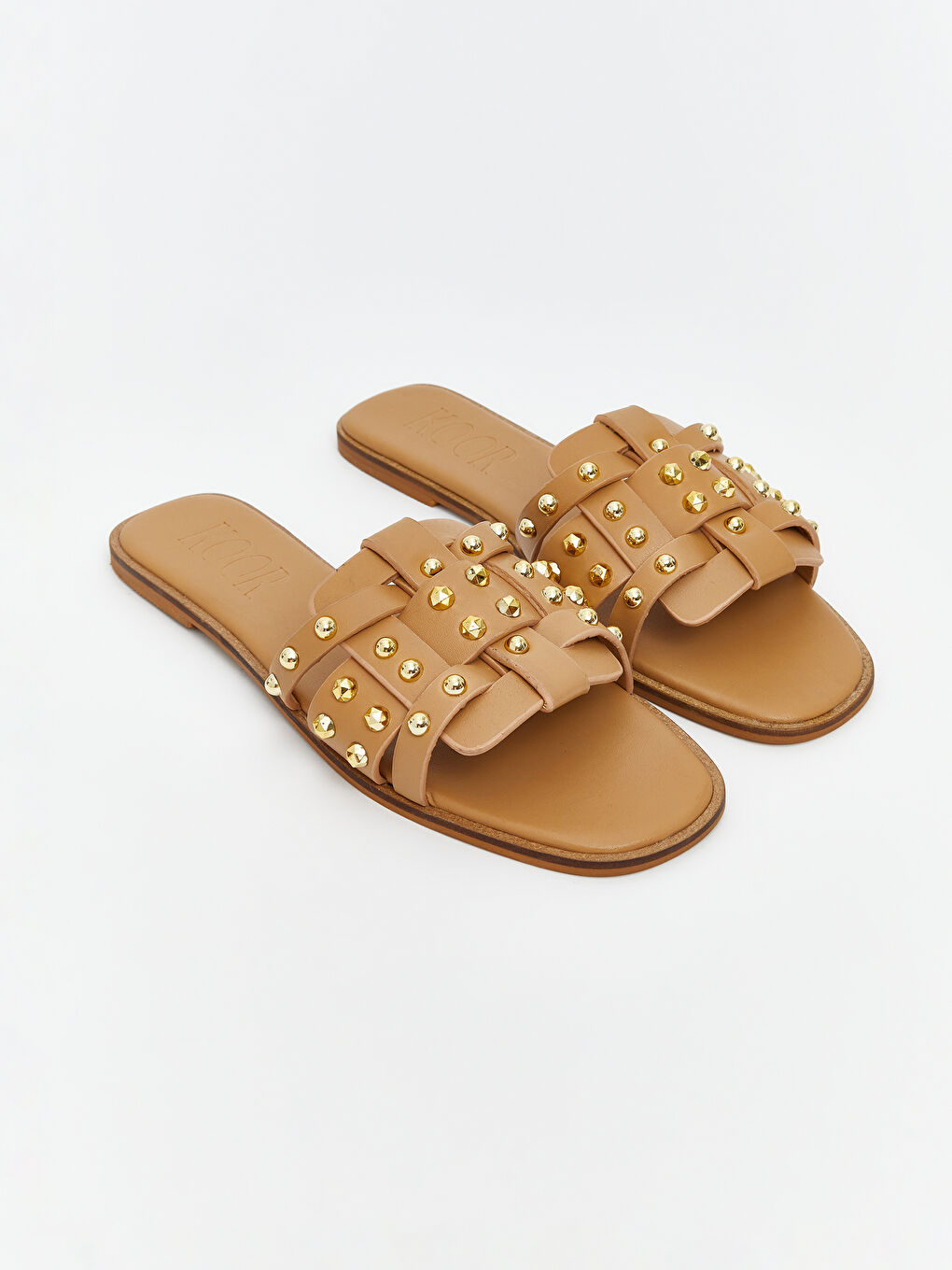 Bej Deri Görünümlü Kadın Terlik