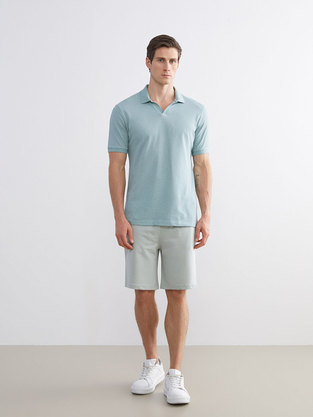 Yeşil Standart Kalıp Erkek Şort