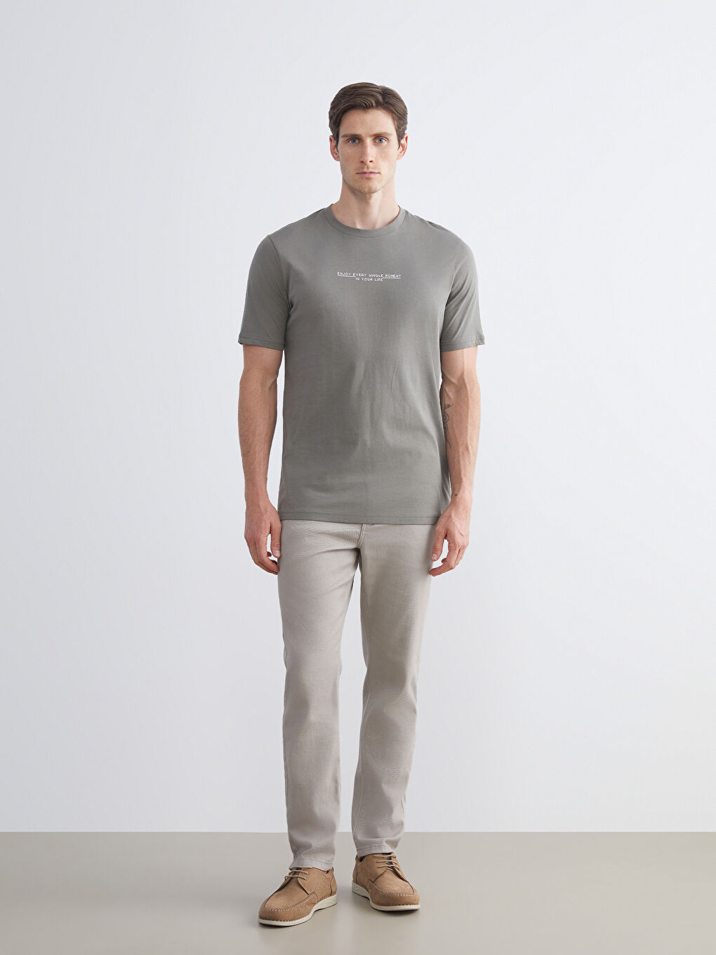 Yeşil Bisiklet Yaka Baskılı Penye Erkek Tişört-1