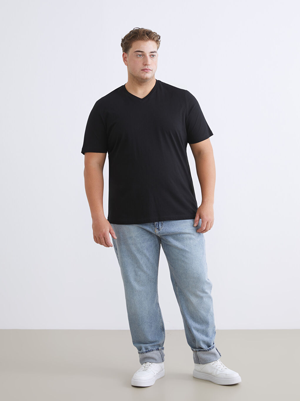 Siyah V Yaka Penye Erkek Tişört 3'lü Paket-3