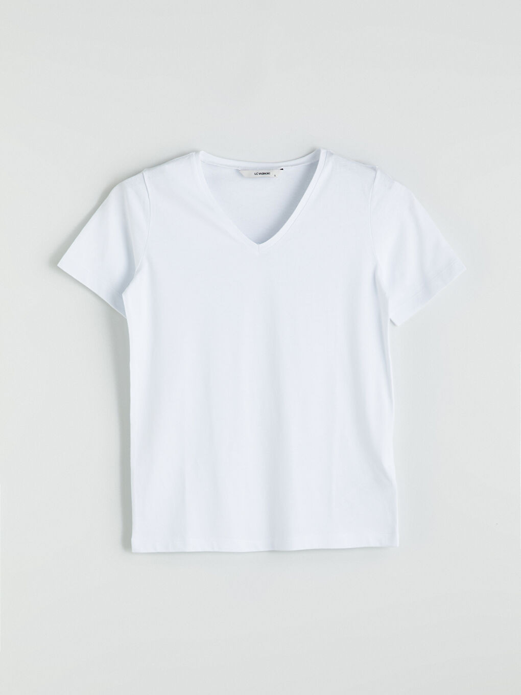 Beyaz V Yaka Kadın Tişört