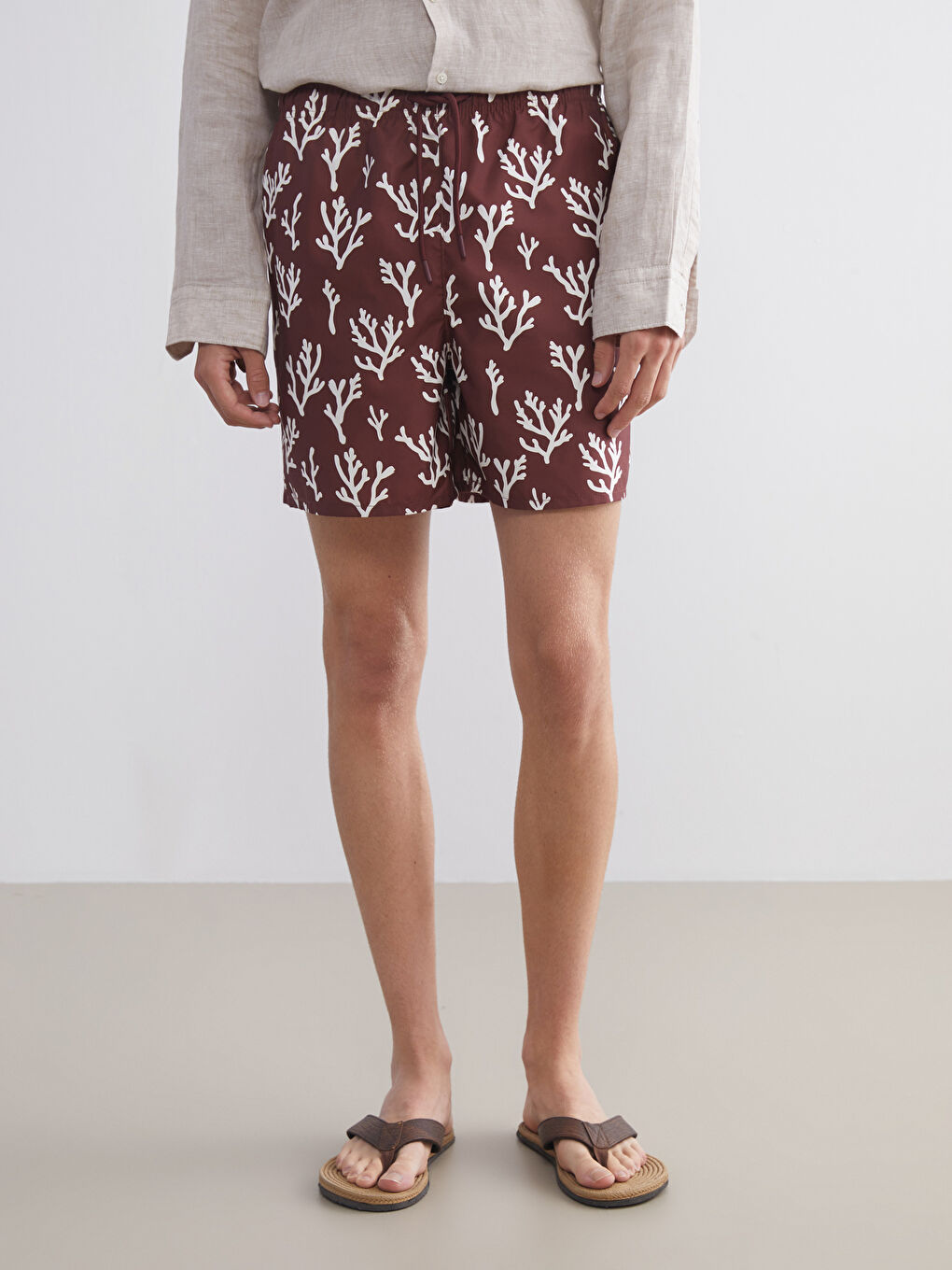 Kırmızı Kısa Boy Desenli Erkek Deniz Şortu-1