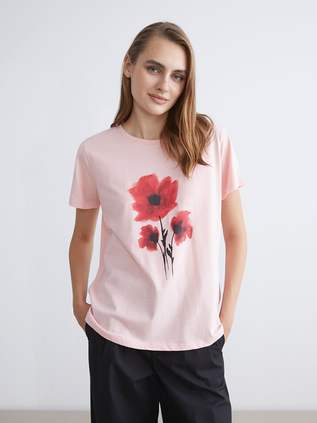 LCWAIKIKI Classic Crew Neck Floral Women's T-Shirt -S5S960Z8-G21
